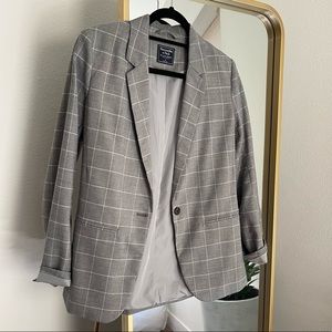Neutral blazer new without tags